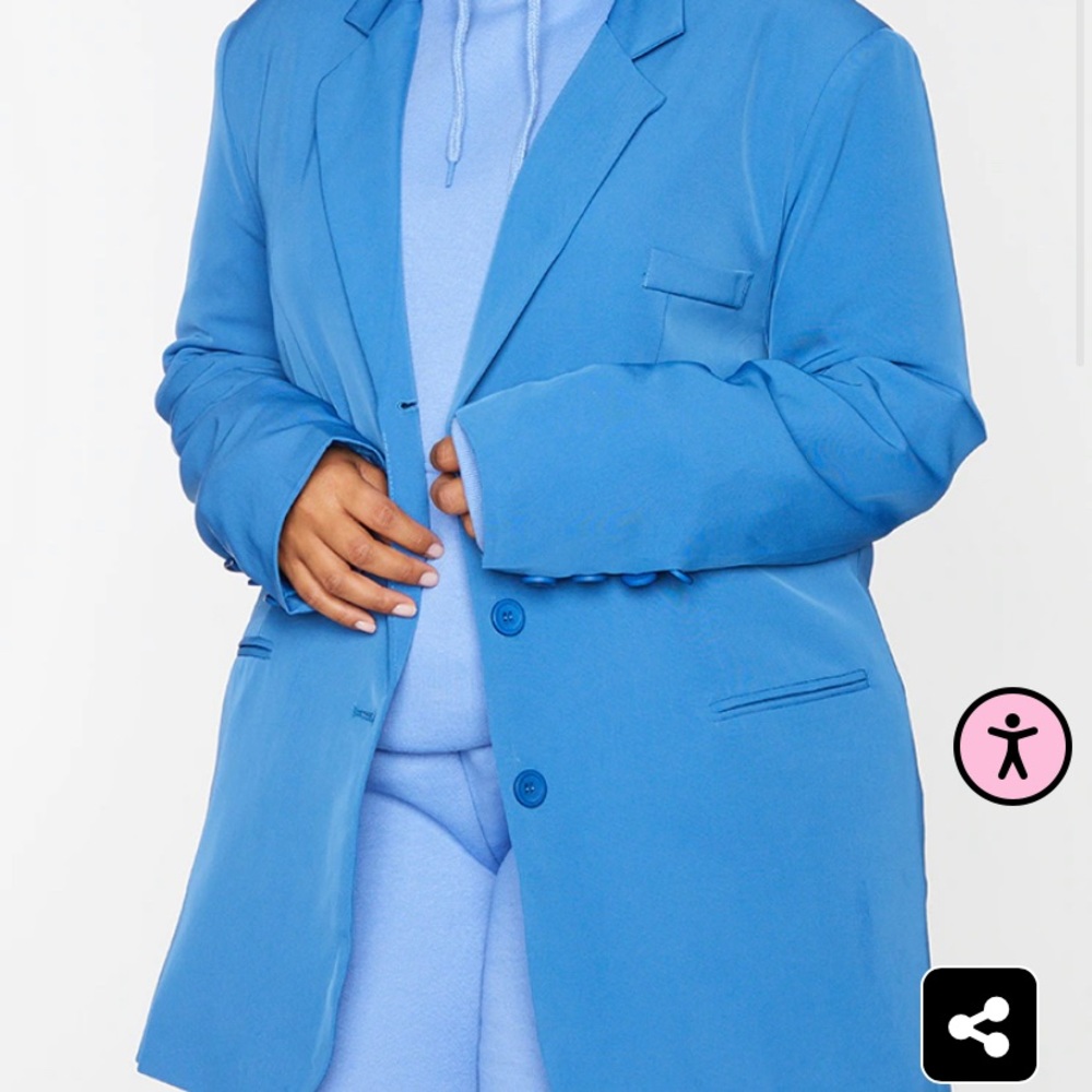 Pretty little thing plus Blue Woven Shoulder Padded Oversized Blazer